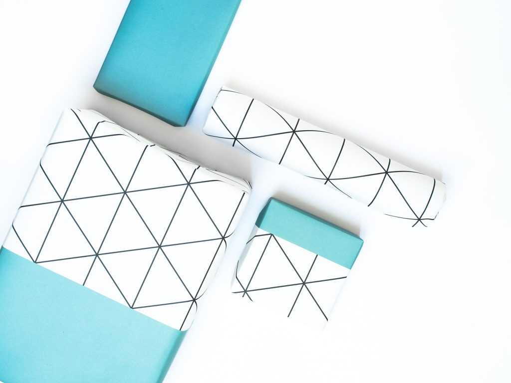 nice color shape Geschenkpapier 2er Set 1