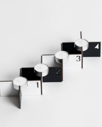 nice monochrom Adventskranz