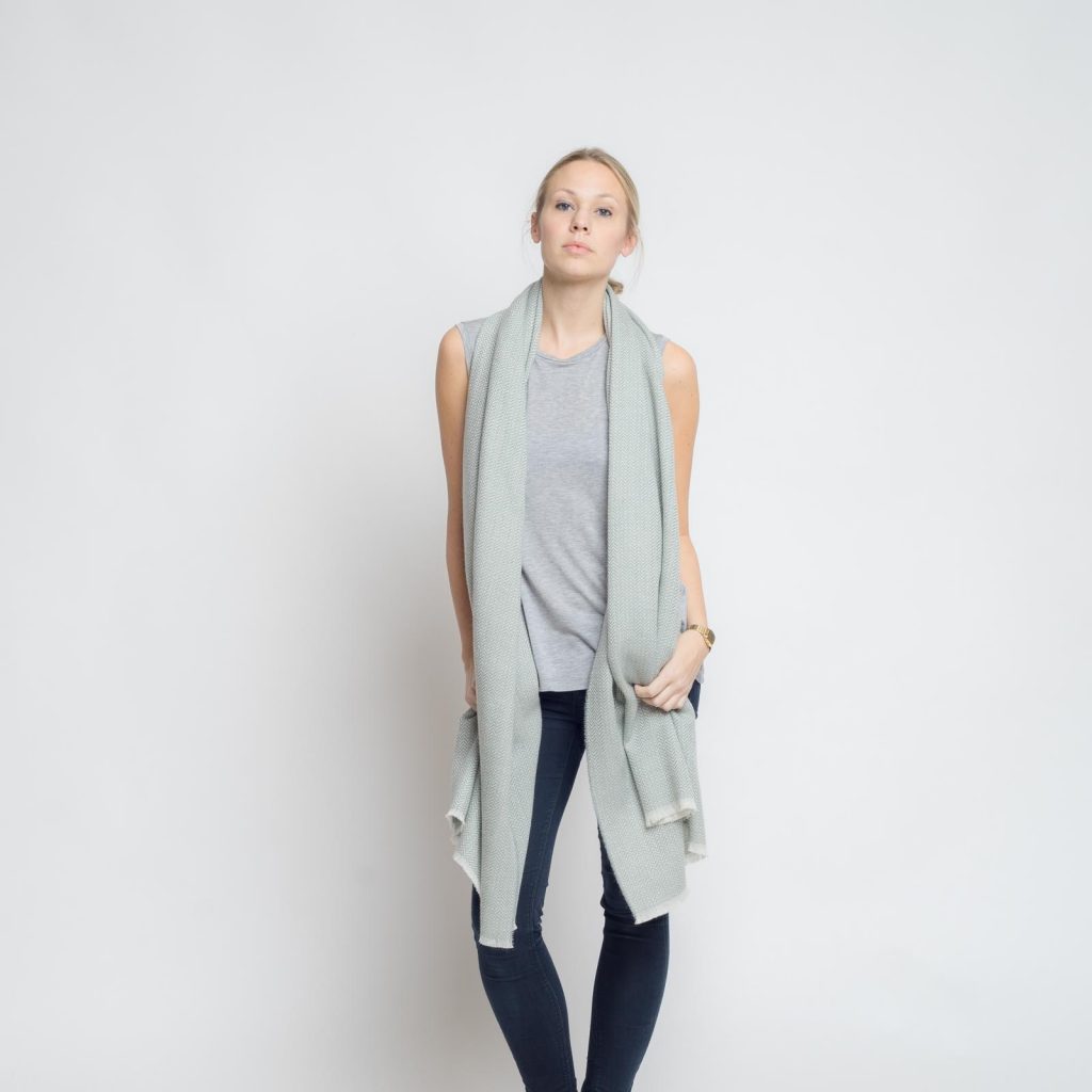 nice merino schal - schilf