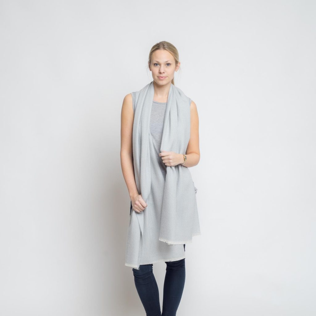 nice merino schal - taube