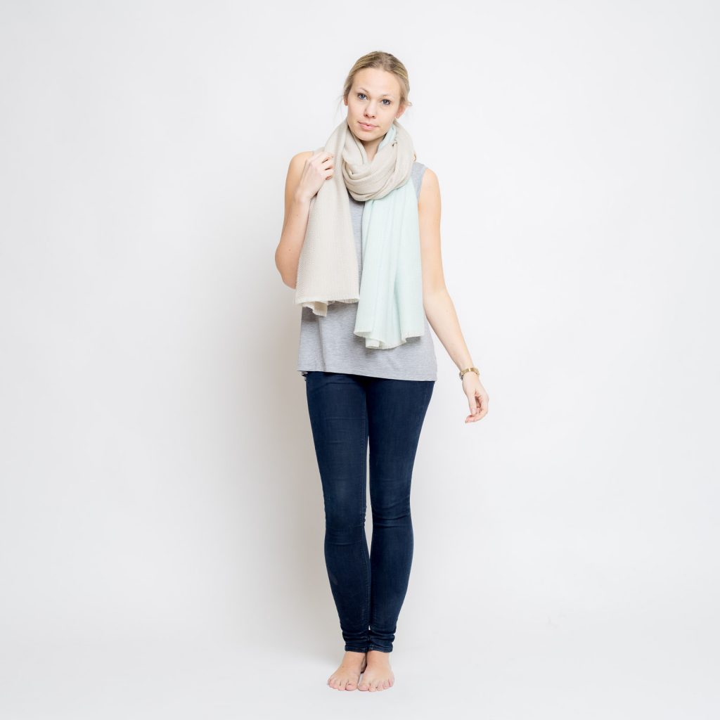 nice merino color block schal // sand - aqua