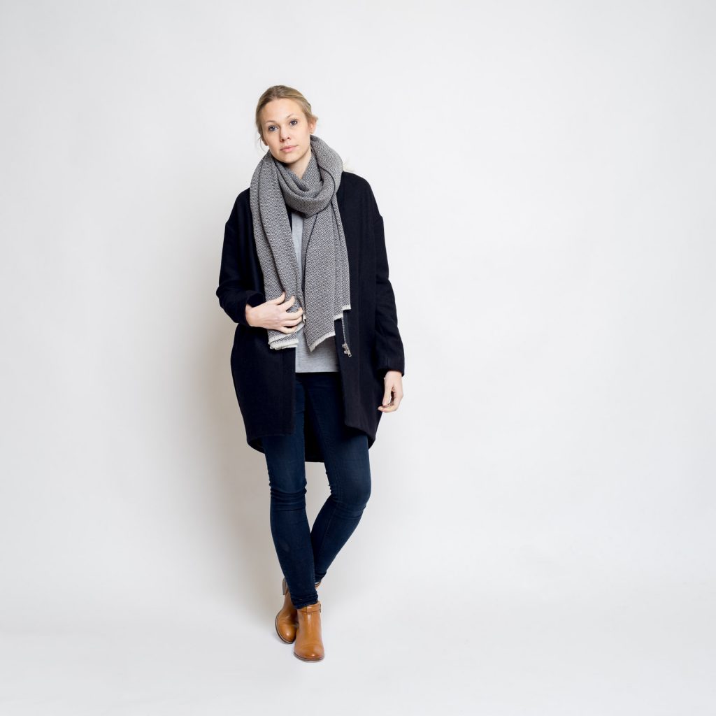 nice merino schal - black