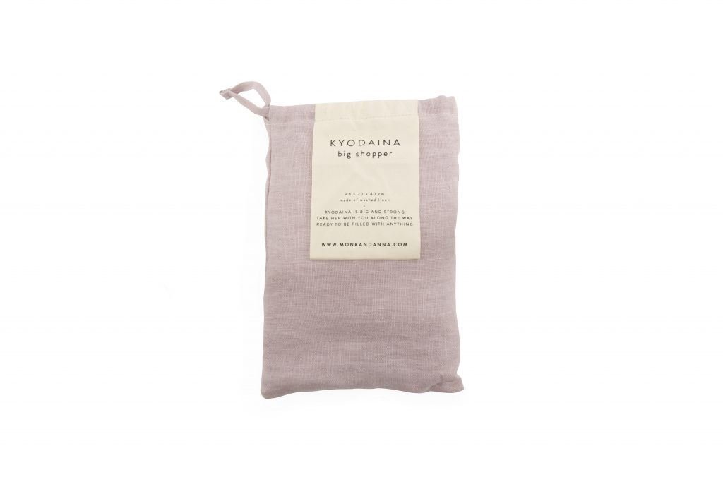 RGR_MonkandAnna_Kyodaina_Nude pink_pouch