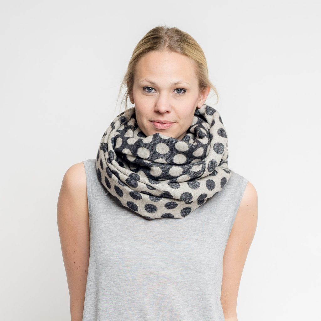 nice merino schal - dots back   white