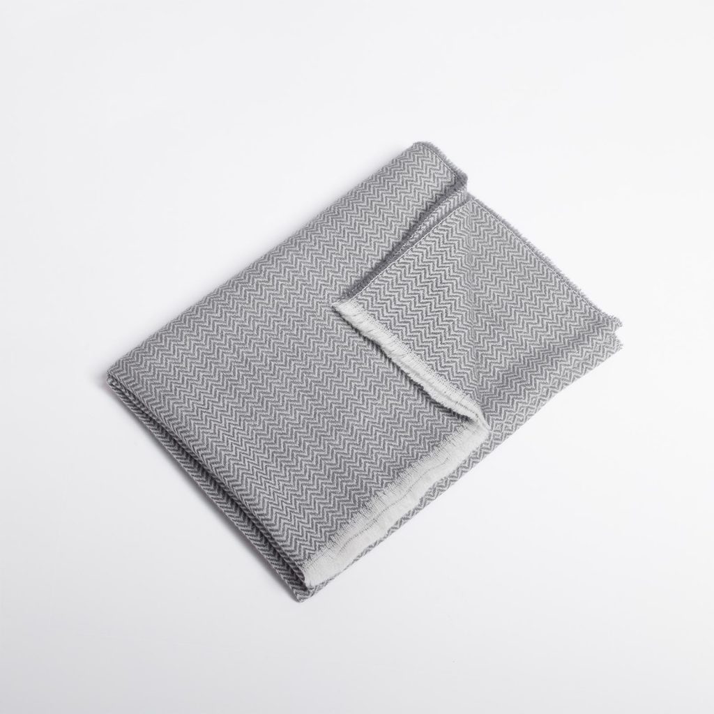 nice merino schal - granit