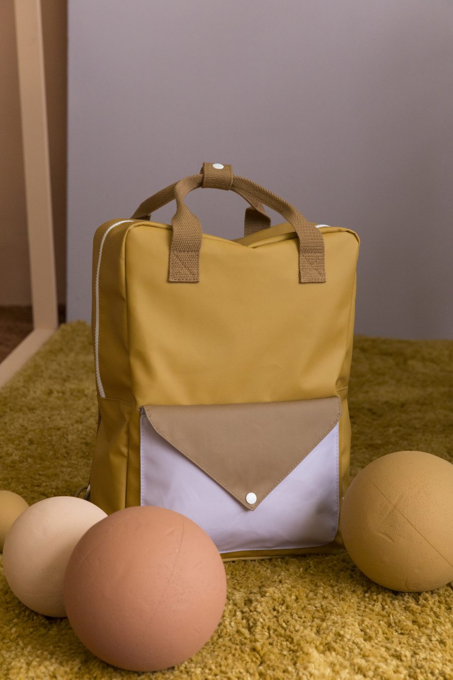 1801334 Sticky Lemon – style – backpack large