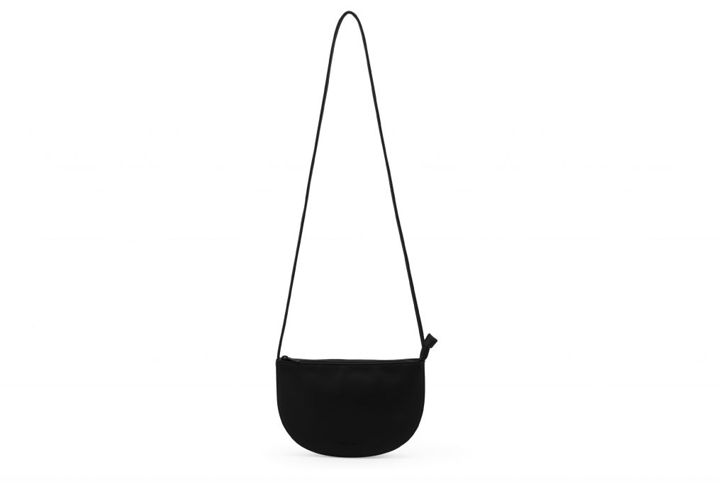 Monk&Anna Farou half moon bag black
