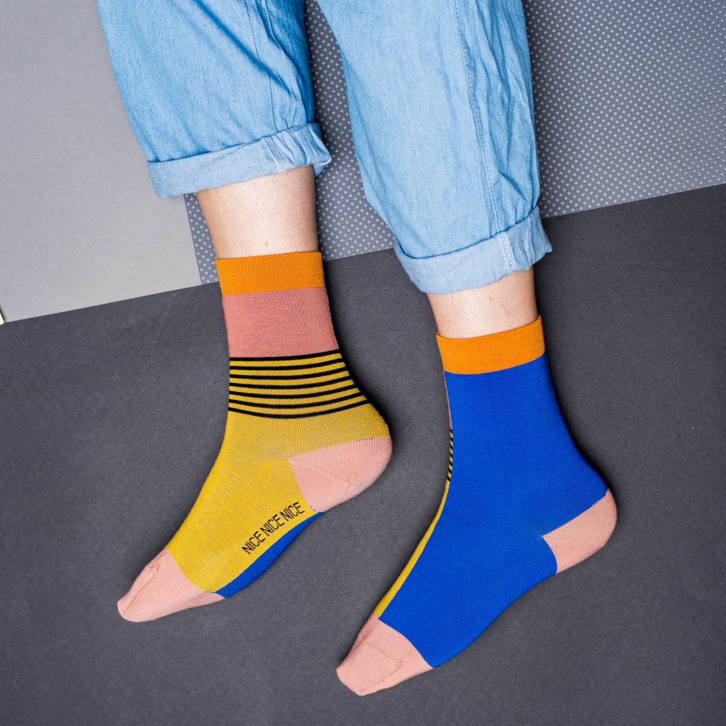 nice socks halb/halb yellow