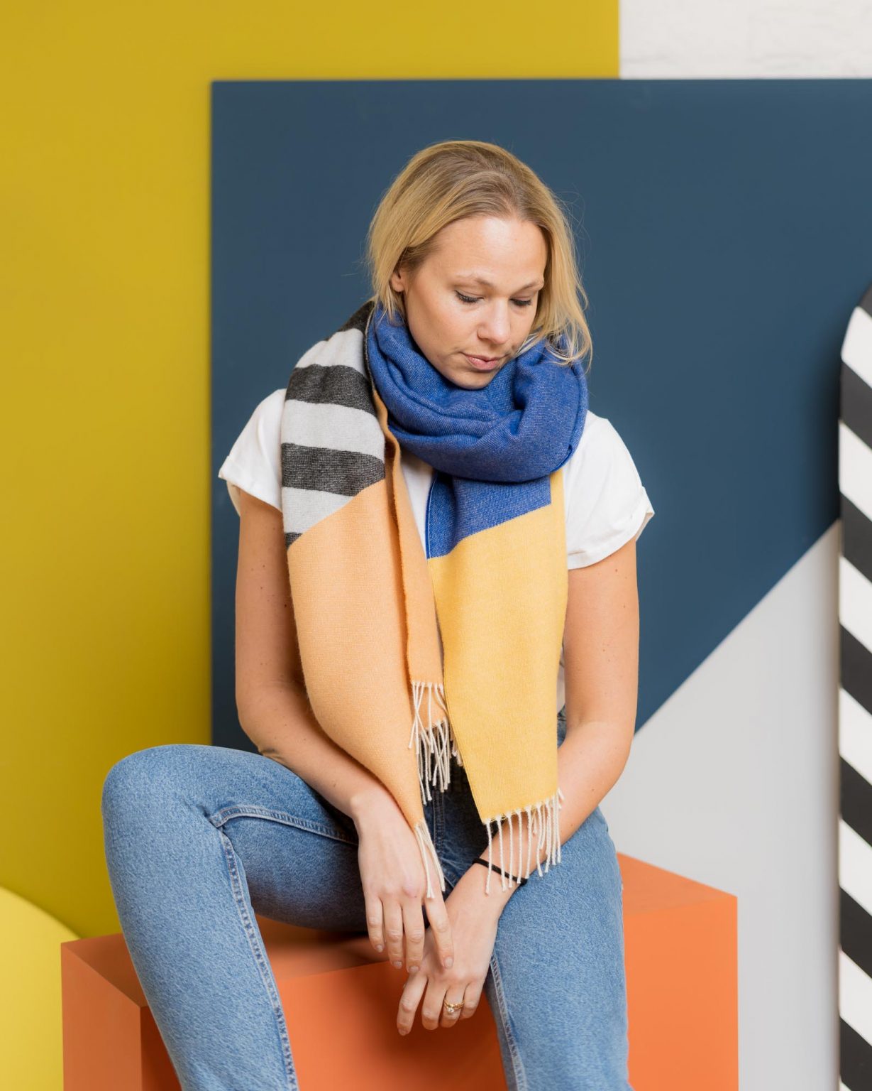 nice Merino Schal PLAY - diagonal blue