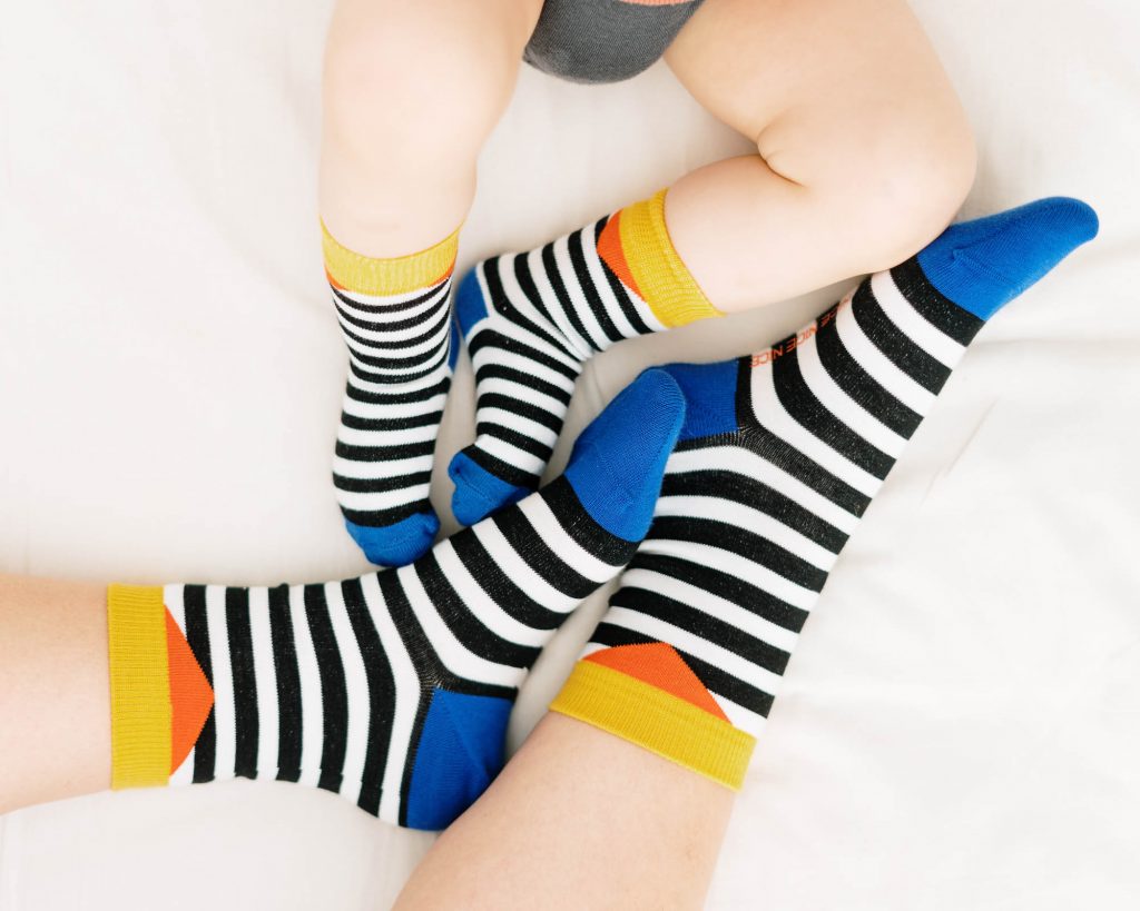 Babysocken block stripes red blue yellow