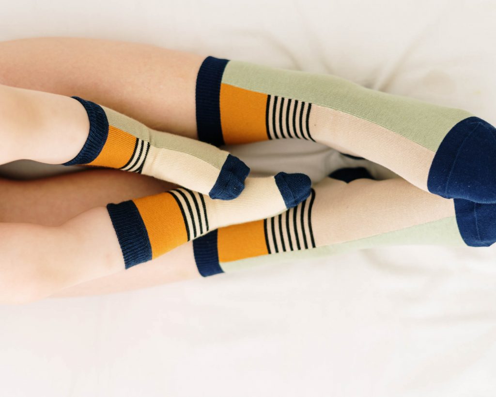 Babysocken halb/halb sand