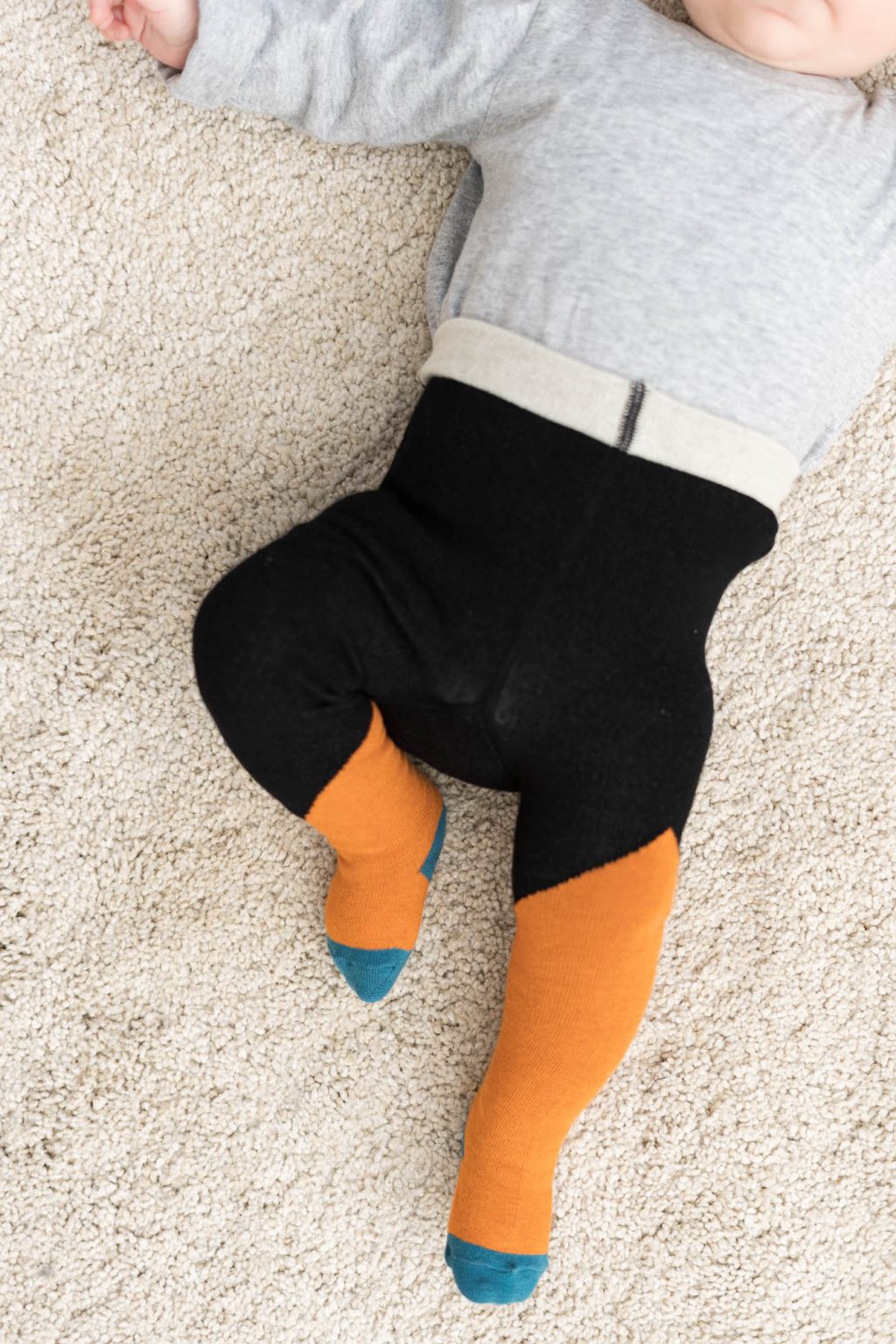 Babystrumpfhose diagonal brick red