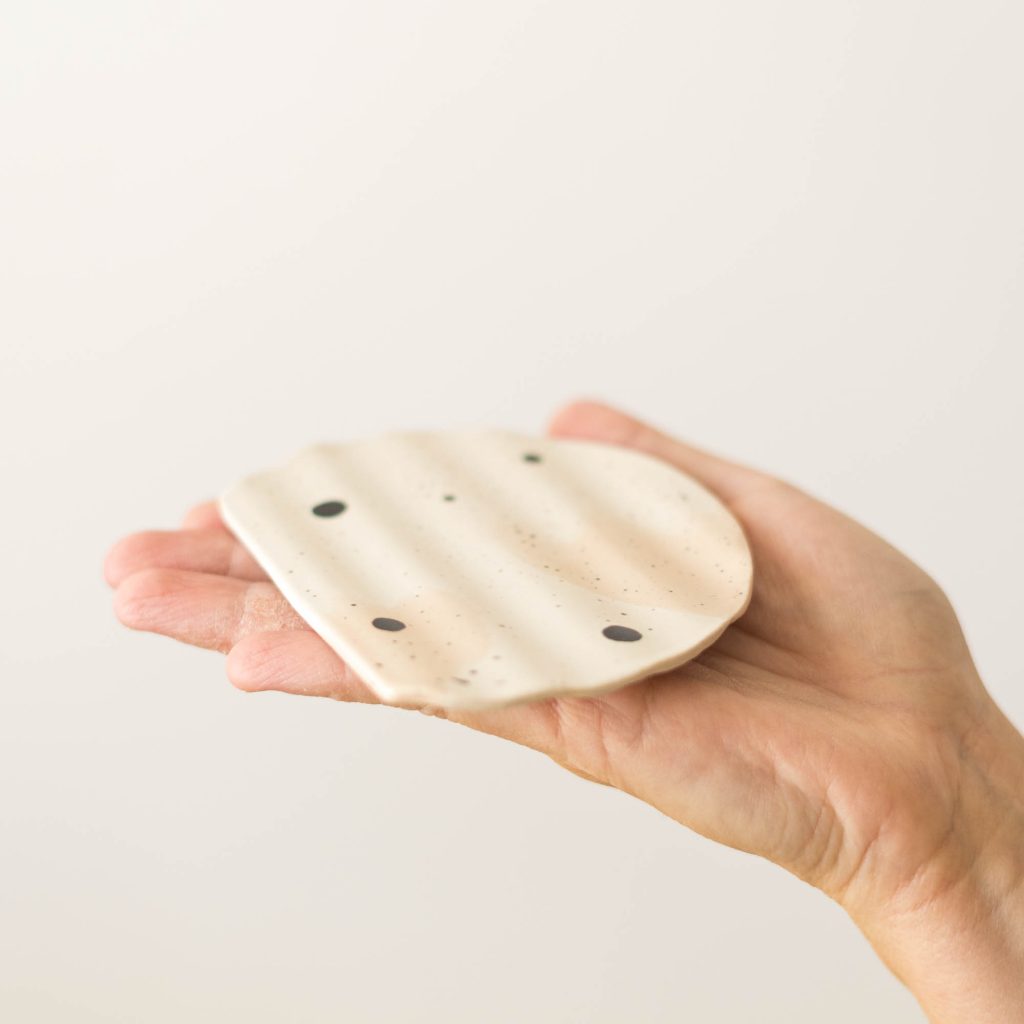 Seifenschale wave round blob | blush pencil