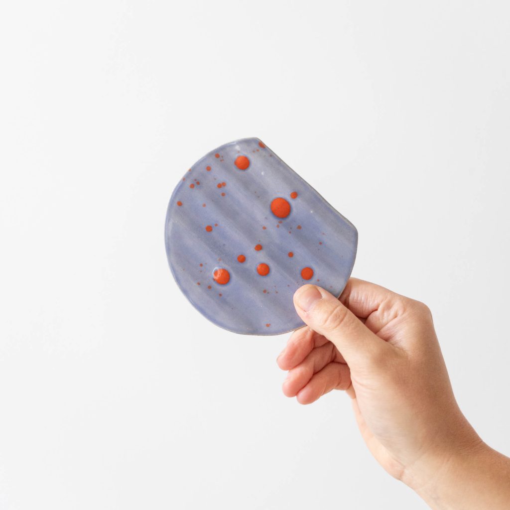 Seifenschale wave round blob | lilac red