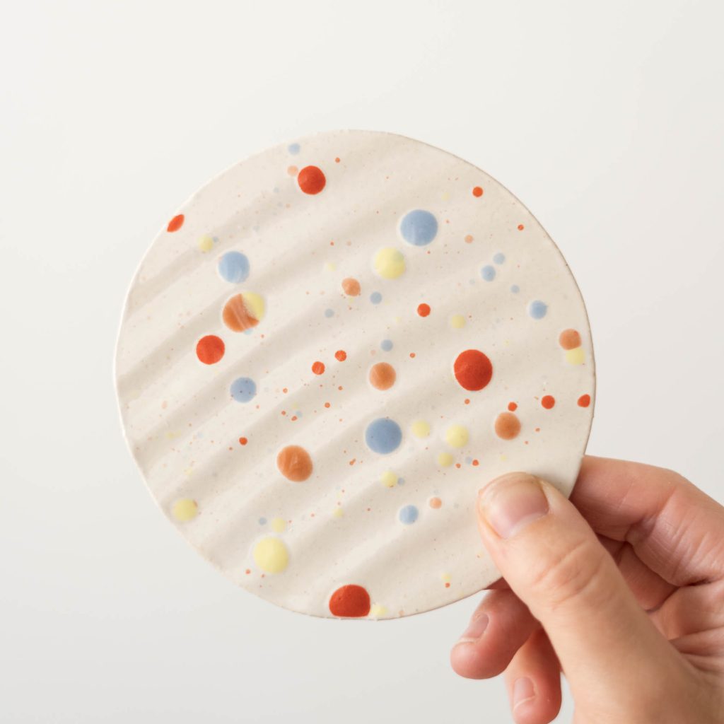 Seifenschale wave round blob | lilac red vanilla