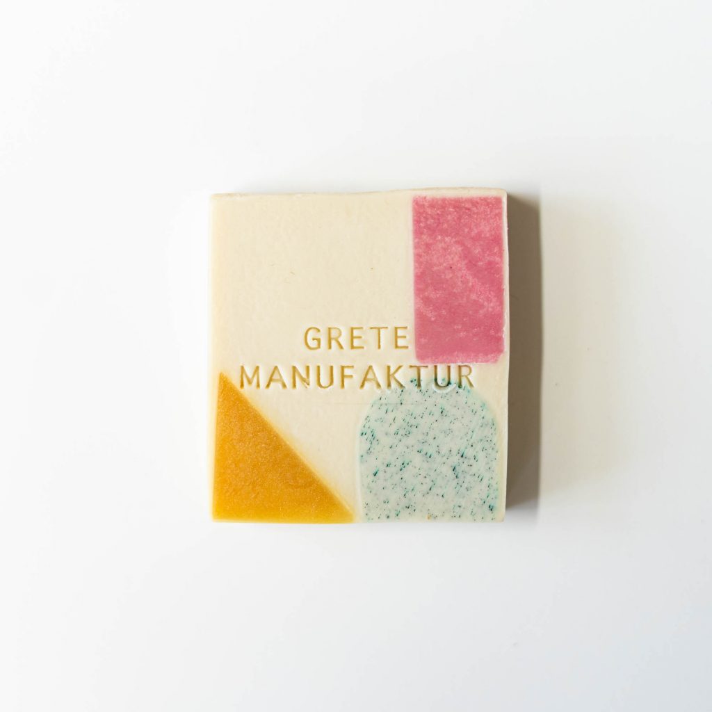 Grete Manufaktur - SEIFE CONSTANZE - LAVENDEL & THYMIAN - Ocker Punkte Pink
