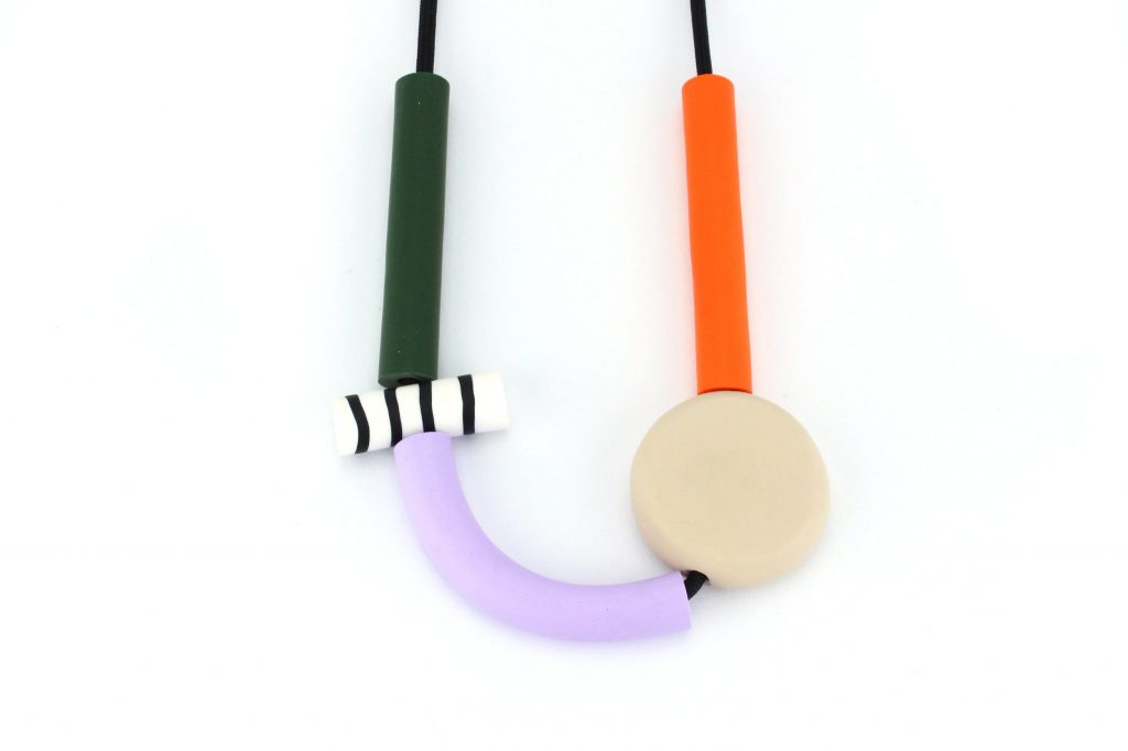 Emma Odenkirchen Kette // PLAYDATE CARROT
