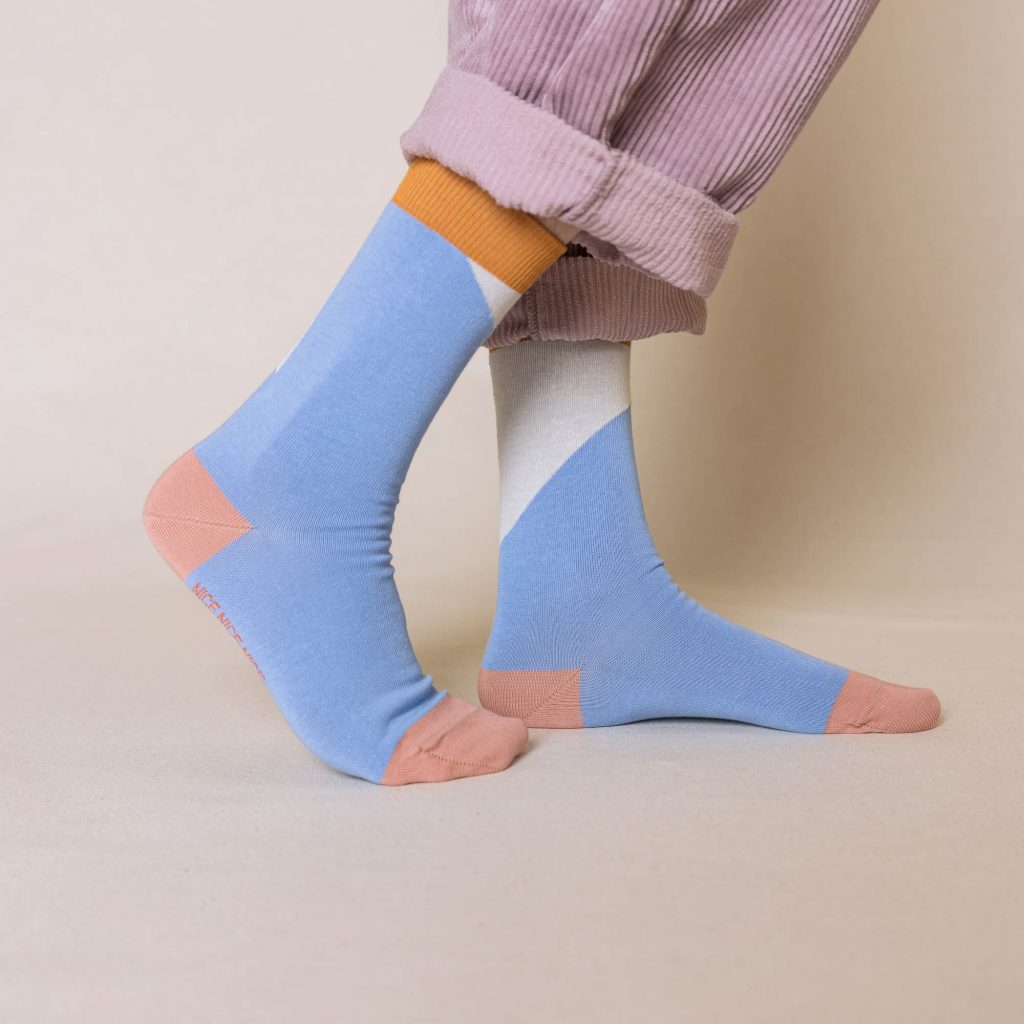 nice socks diagonal lilac