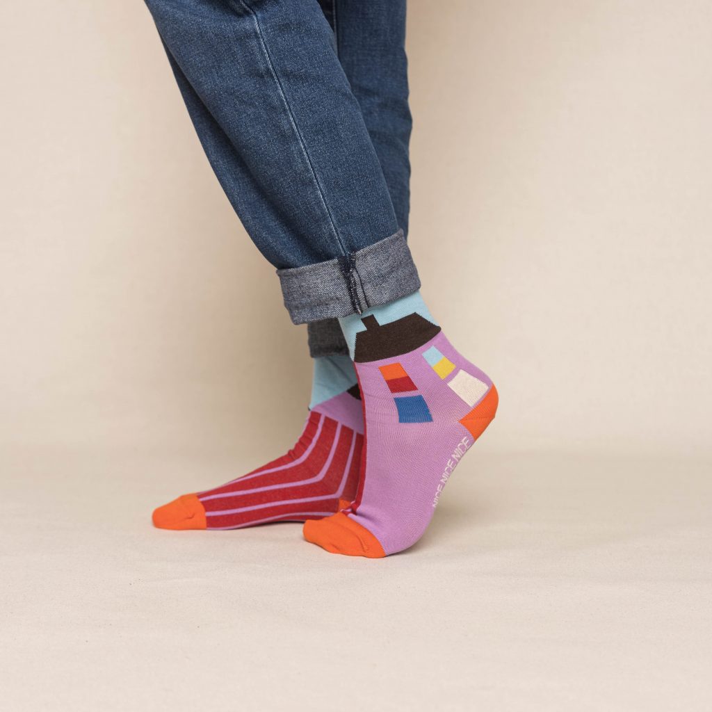 nice socks ARTIST edition - Swantje Hinrichsen purpur