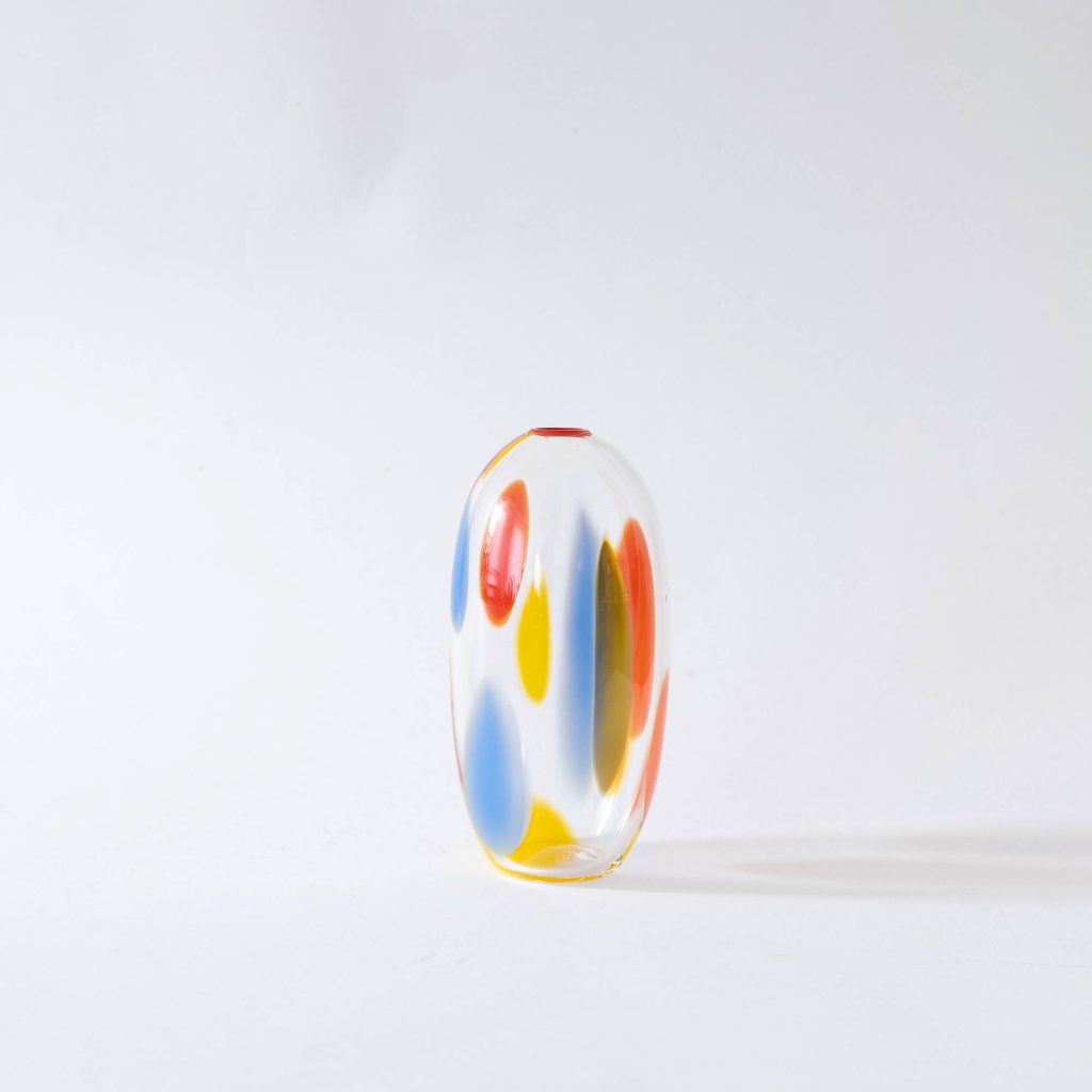 Pia Hoff - Vase Confetti M rot blau gelb