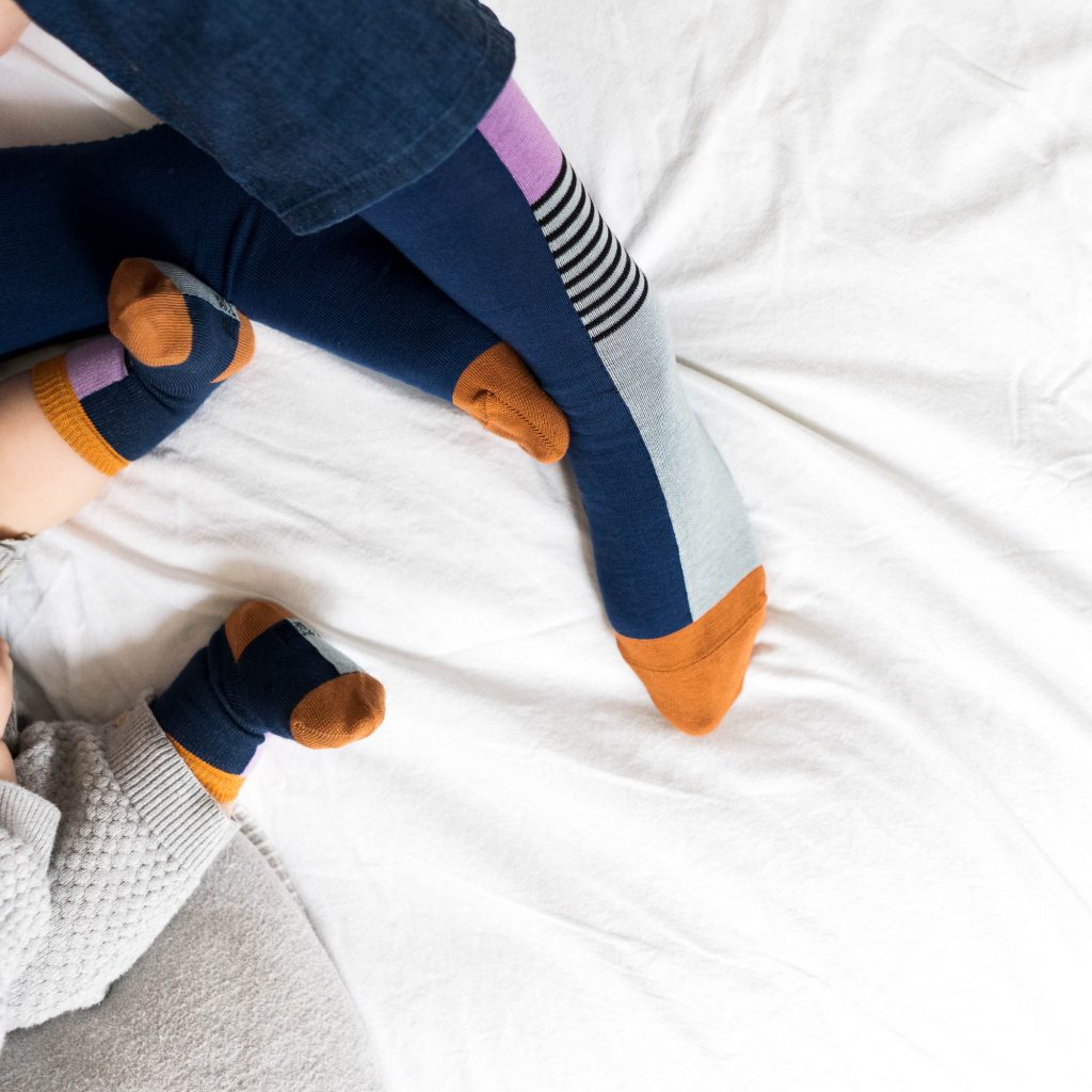 Baby-Kindersocken halb/halb petrol