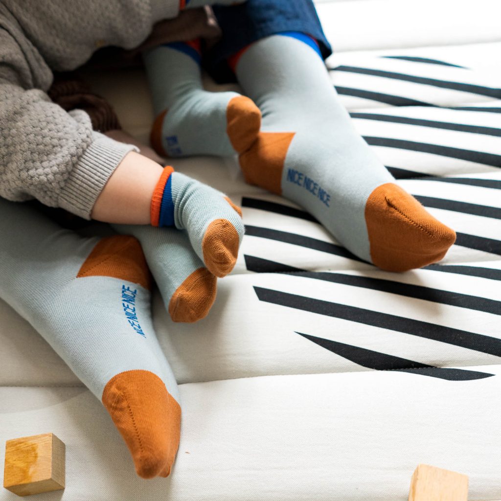 Baby-Kindersocken diagonal rust