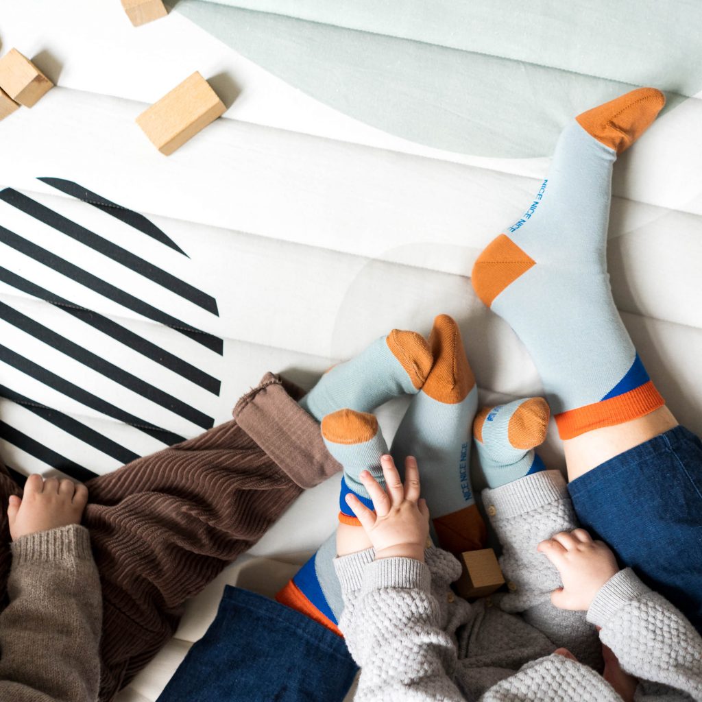 Baby-Kindersocken diagonal rust