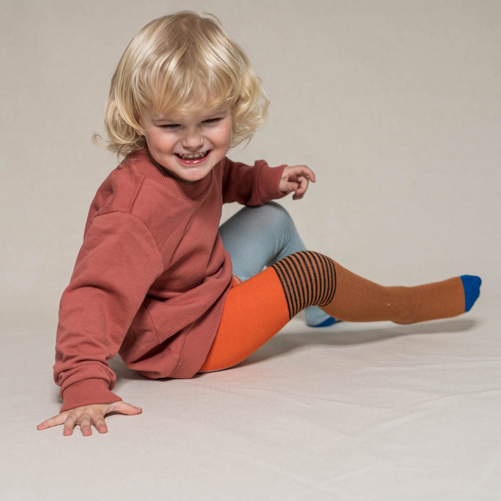 Baby- und Kinder Strumpfhose halb/halb rust