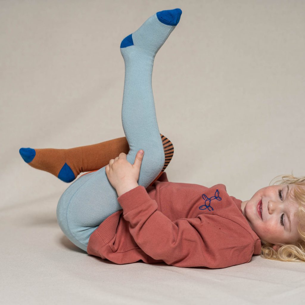 Baby- und Kinder Strumpfhose halb/halb rust