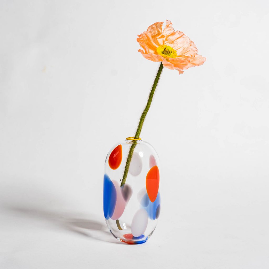 Pia Hoff - Vase Confetti M blau rot