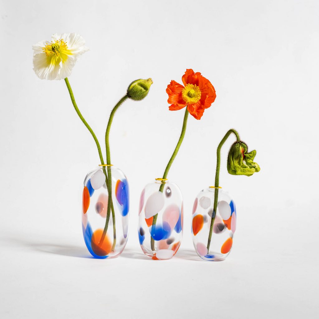 Pia Hoff - Vase Confetti S blau rot