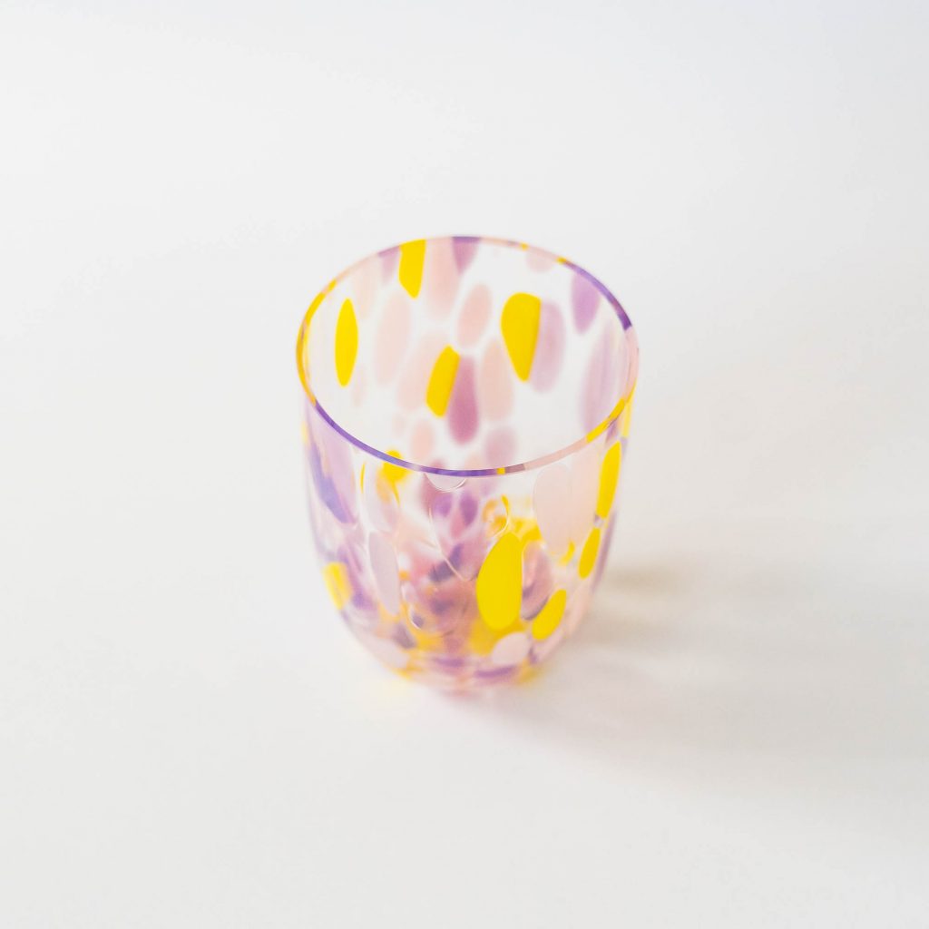 Konfetti Glas rosé gelb lila