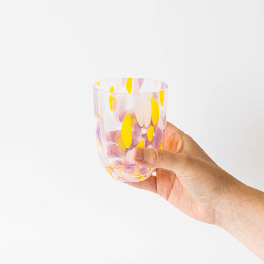 Konfetti Glas rosé gelb lila