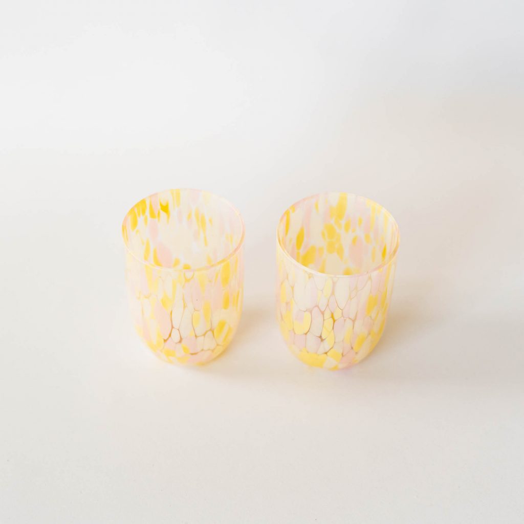 Konfetti Glas gelb pastel