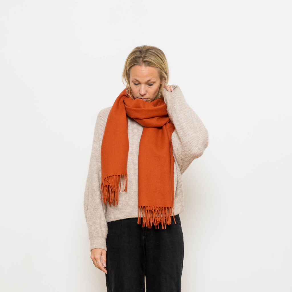 nice merino schal - brick red