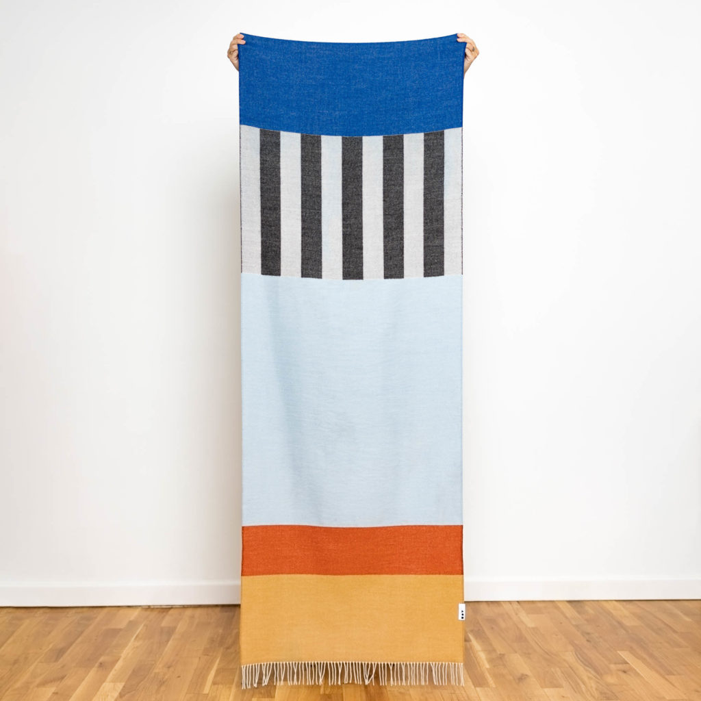B-Ware - nice Merino Schal PLAY - stripes peach sky