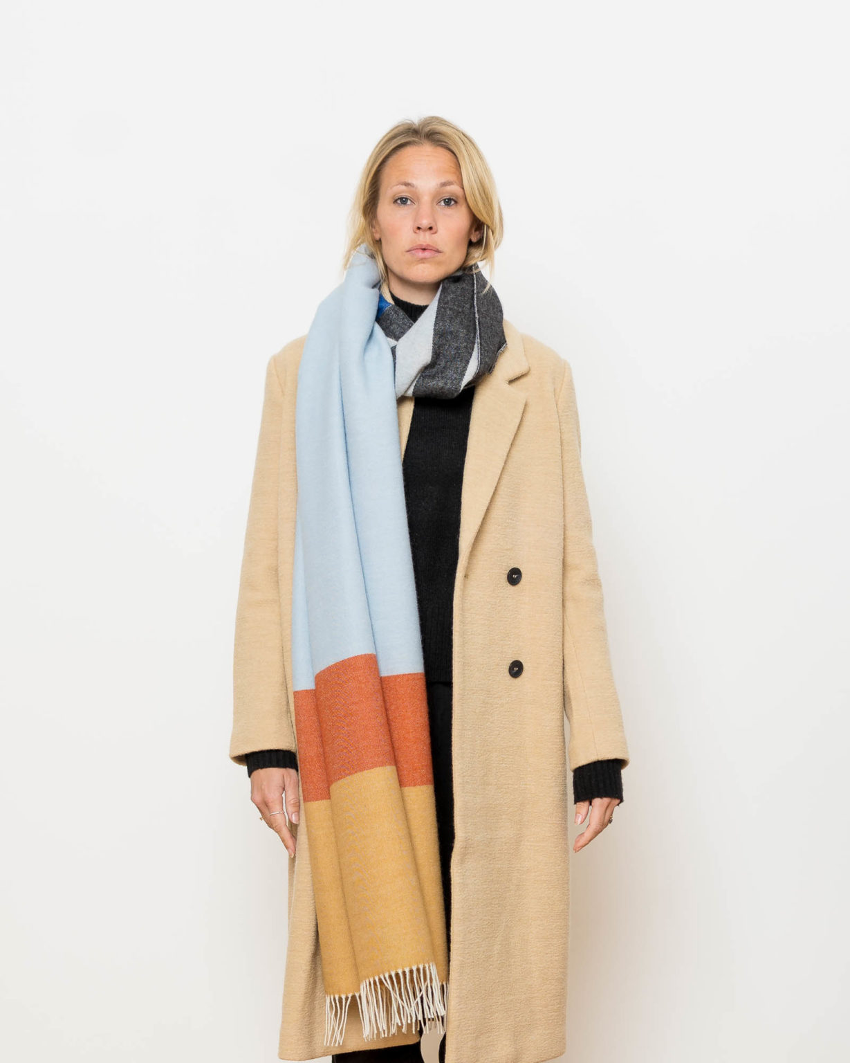 B-Ware - nice Merino Schal PLAY - stripes peach sky
