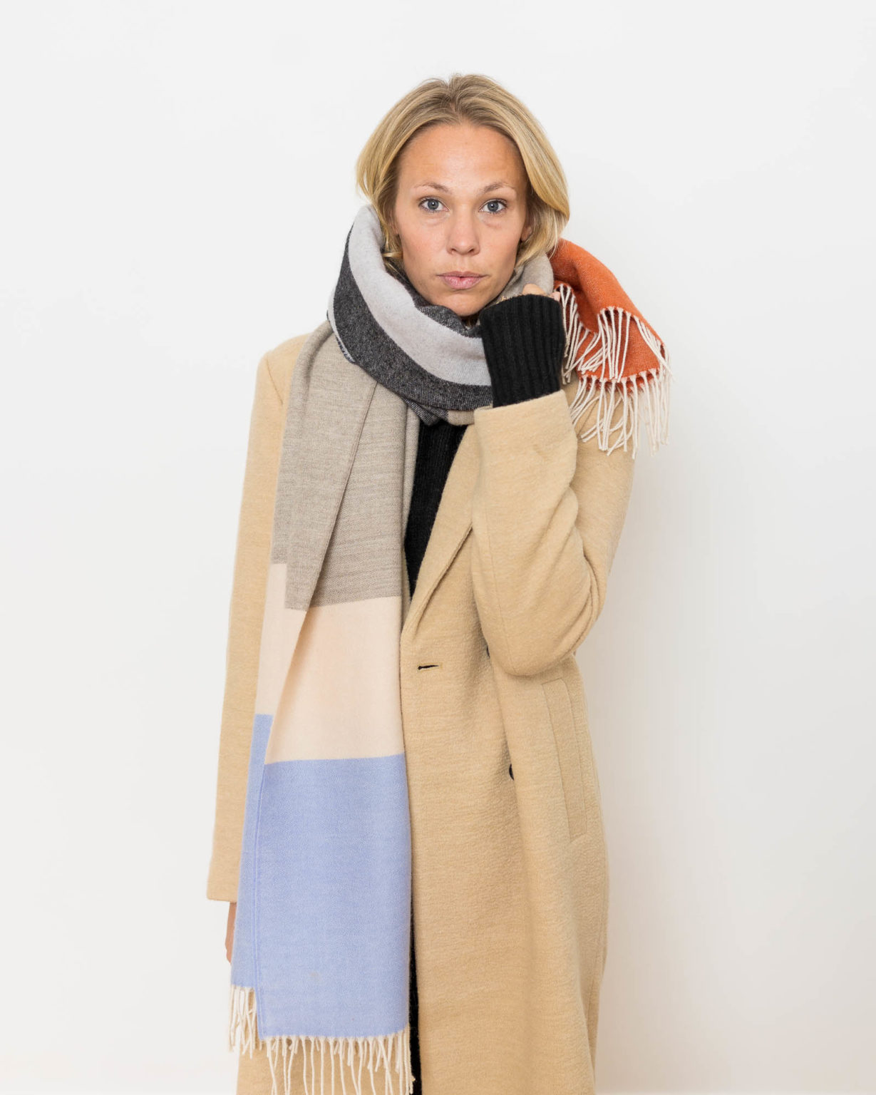 nice Merino Schal PLAY - stripes red grey melange