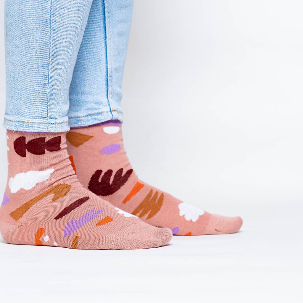 nice socks ARTIST edition - Frau Sieben rose