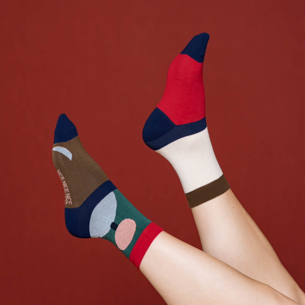 nice socks ARTIST edition - Ulrike Lea Moormann braun