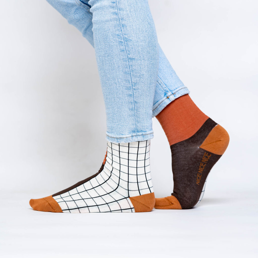 nice socks half grid - chocolate