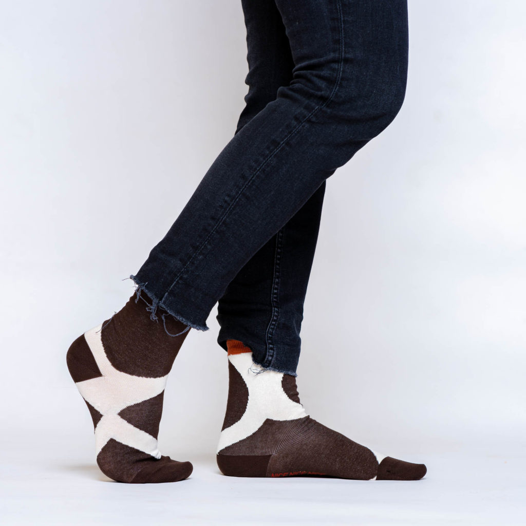nice socks elements - chocolate