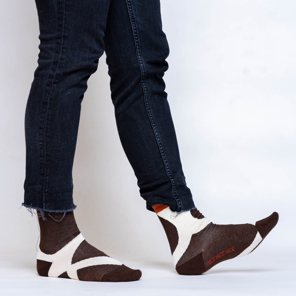 nice socks elements - chocolate