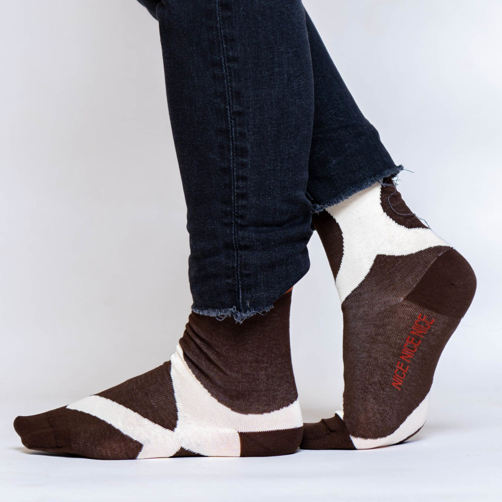 nice socks elements - chocolate