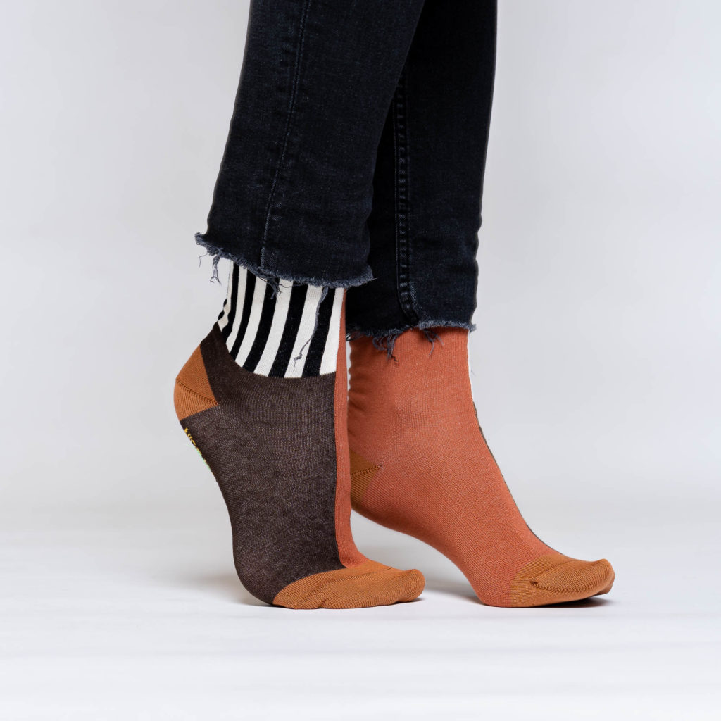 nice socks half stripes - chocolate