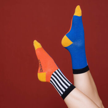nice socks half stripes - red blue