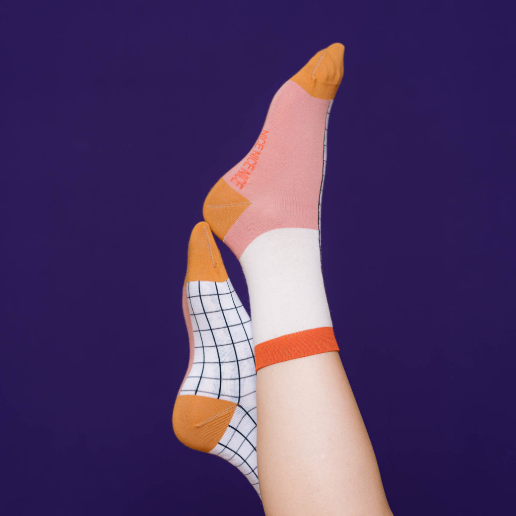 nice socks half grid - rose creme