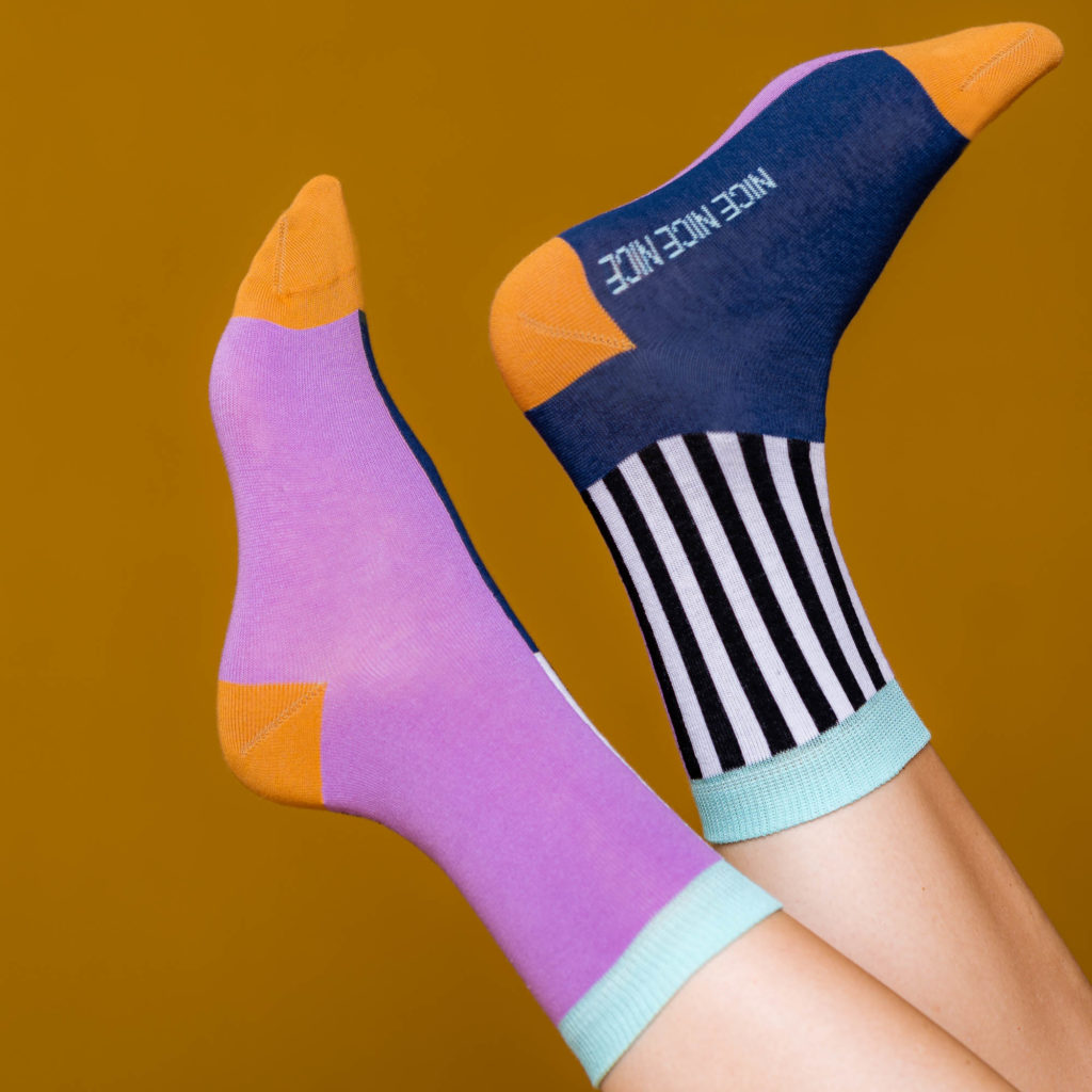 nice socks half stripes - purple