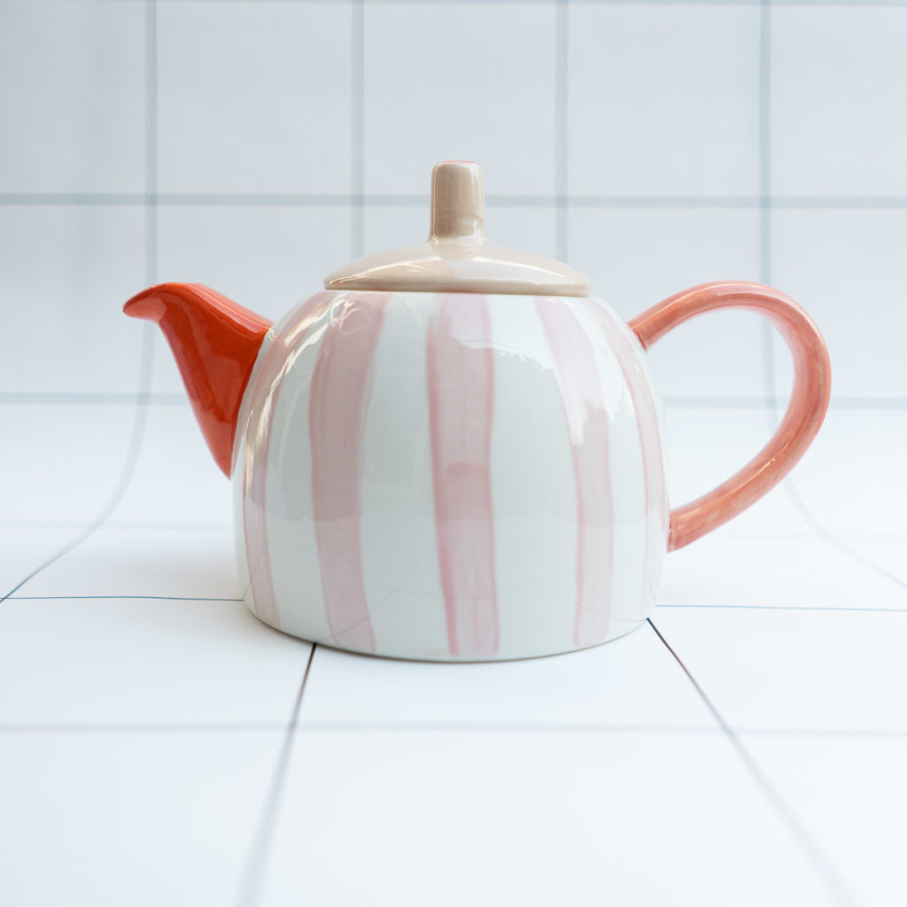 Teekanne rose rot