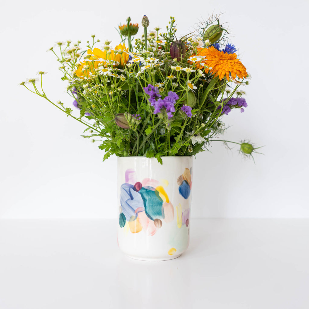 Vase rund Farbflecken